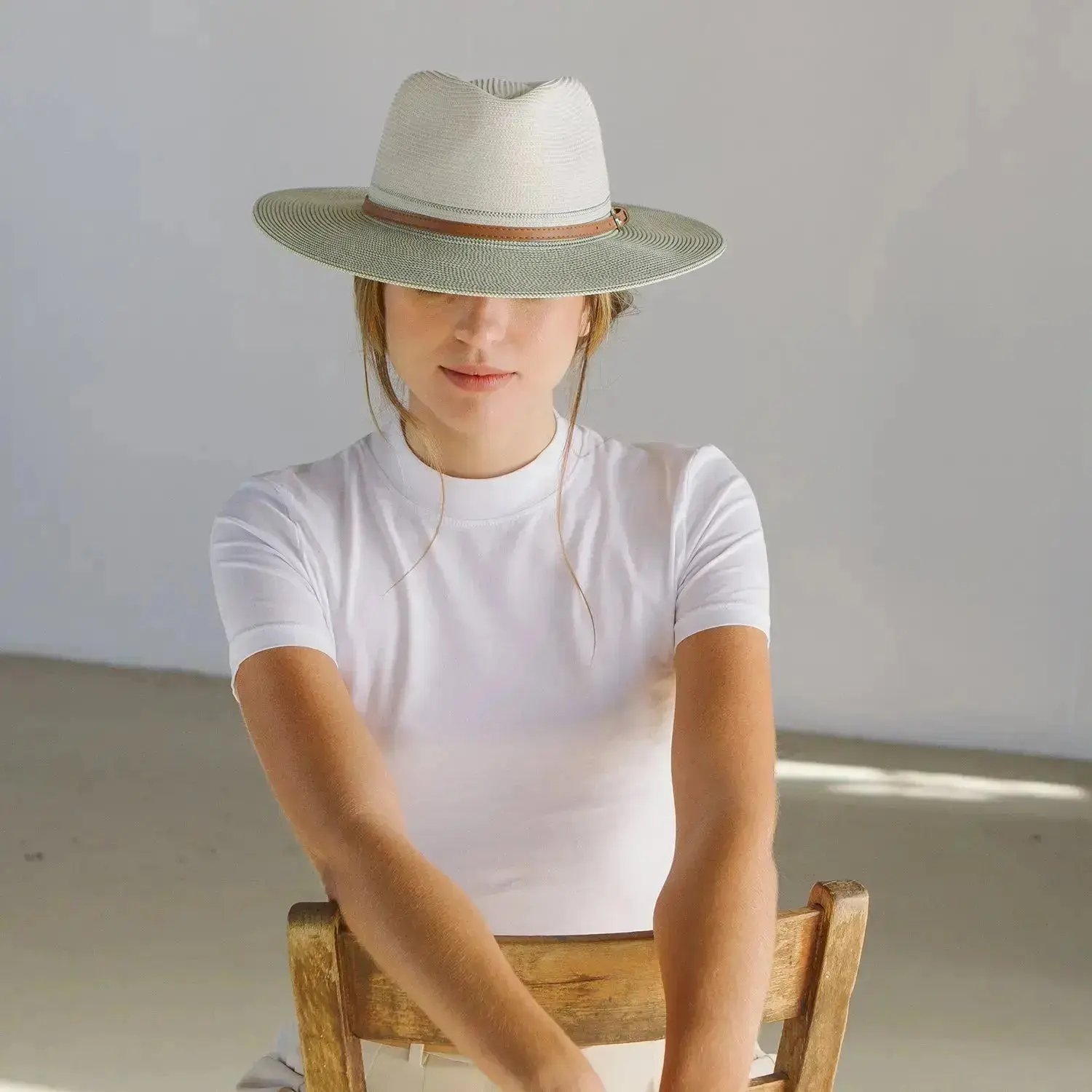 Bella Fedora - Image 20