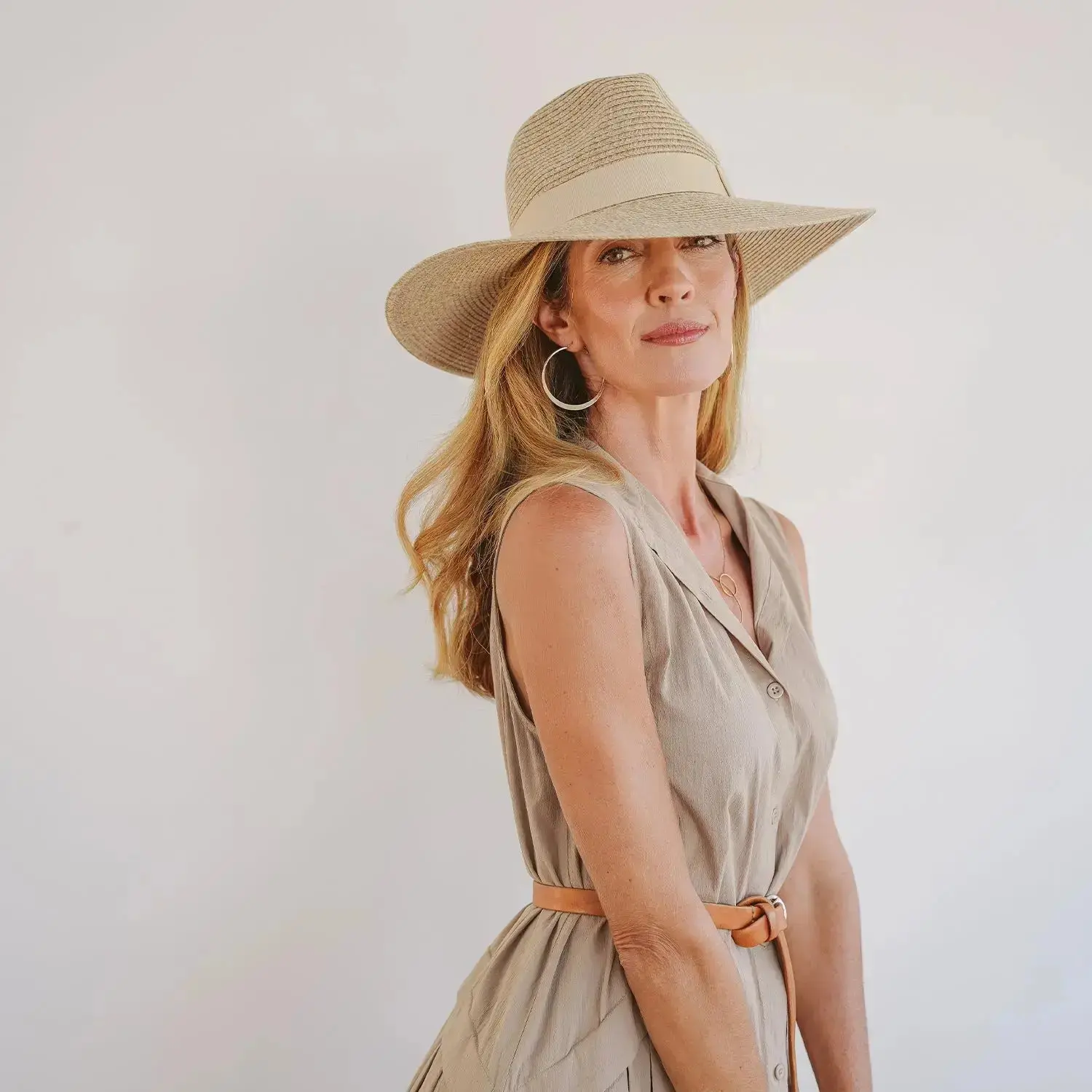 Fiona Fedora - Image 10
