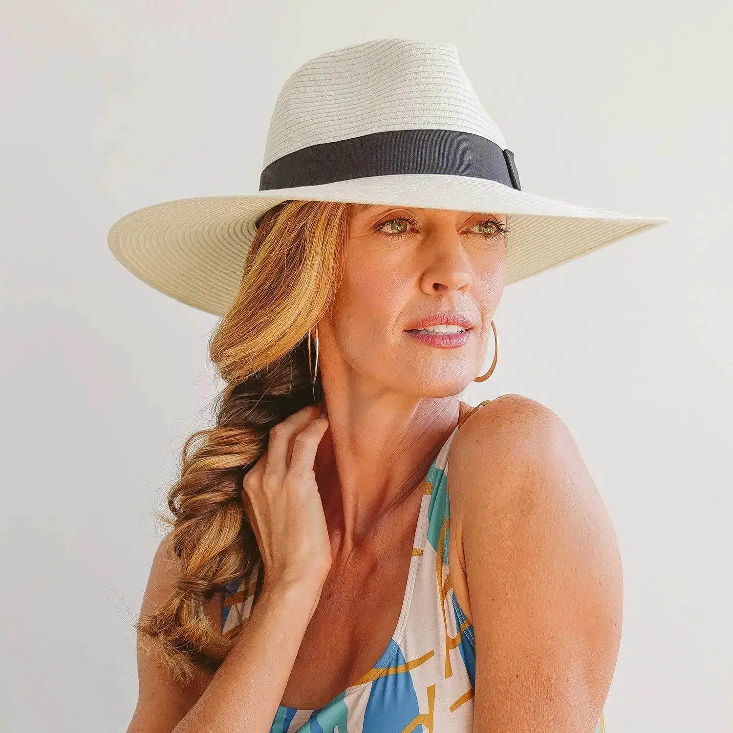 Fiona Fedora - Image 14