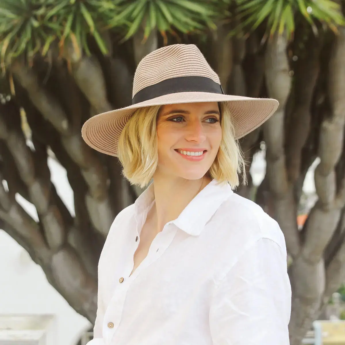 Fiona Fedora - Image 5