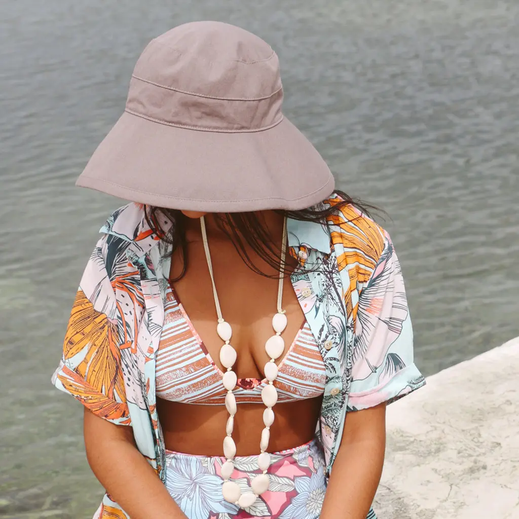 Traveller - Image 6