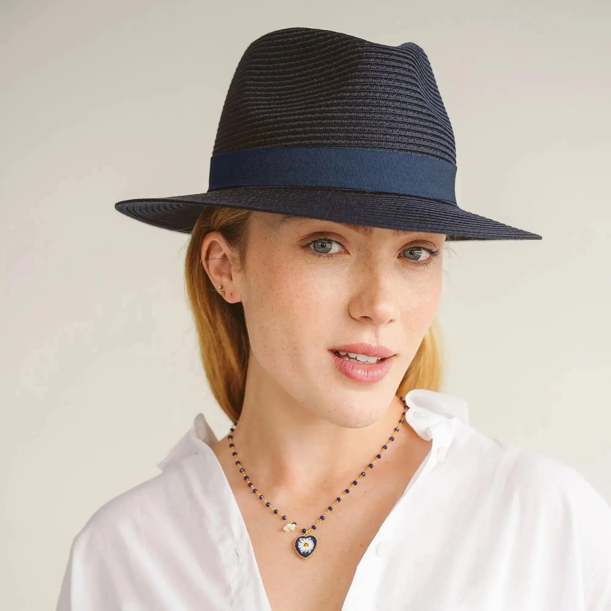 Vista Fedora - Image 18